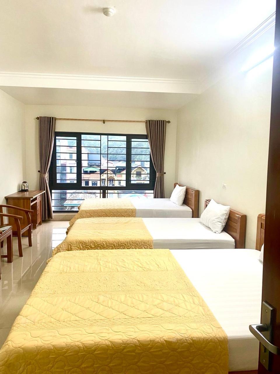 Blue Rose Hotel Ha Long Exterior photo