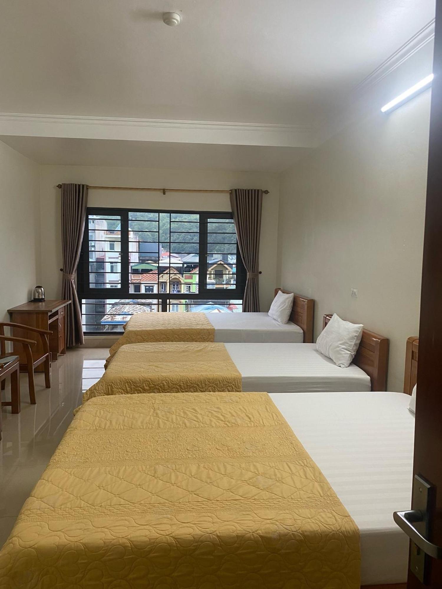 Blue Rose Hotel Ha Long Exterior photo