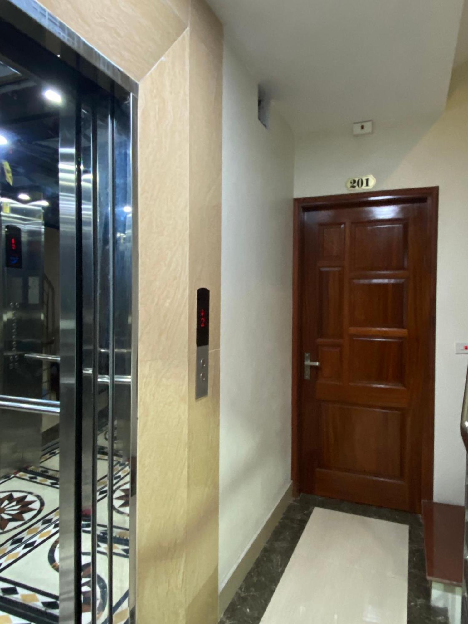Blue Rose Hotel Ha Long Exterior photo